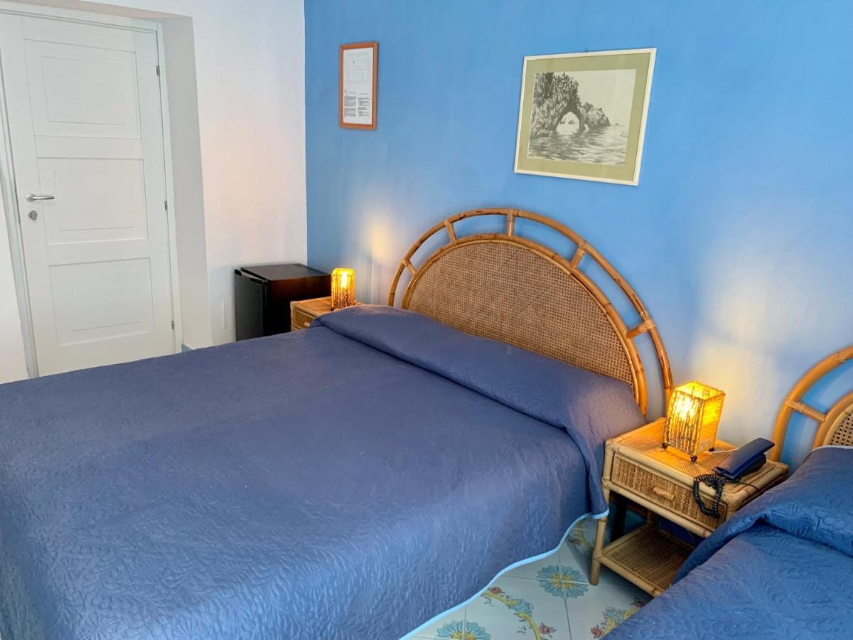 Hotel Ortensia Ponza Exterior photo